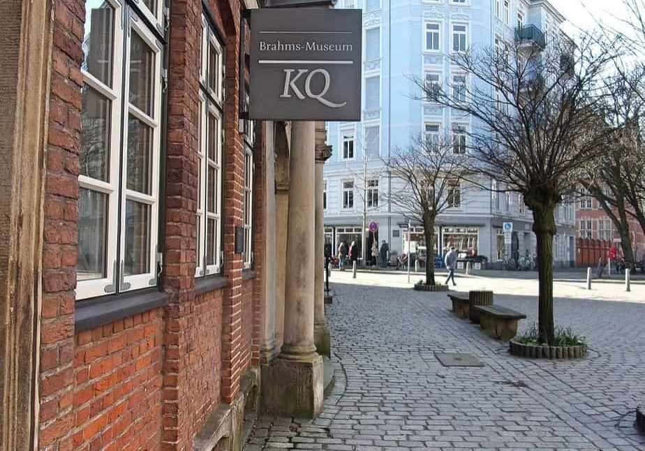 Eingang des Brahms-Museums in der Peterstraße, Hamburg-Neustadt